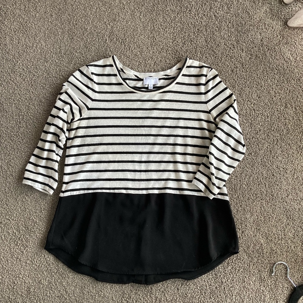 Witchery Linen top - Picture 2 of 6